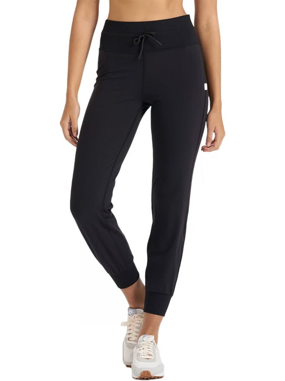 Vuori NWT Women's Daily Jogger in Black size XS